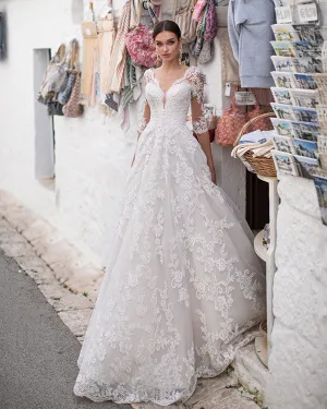 2020 Lace Wedding Dresses with V-Neck Half Sleeve Elegant Lace A-line Bridal Gowns Corset Back