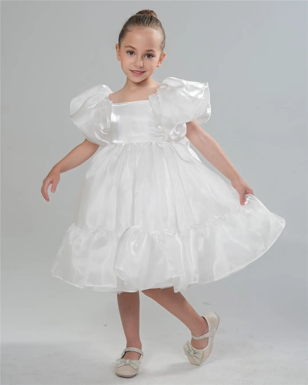 2Bunnies Girls' Organza Puff Sleeve Babydoll Dress in White Ruffle Hem