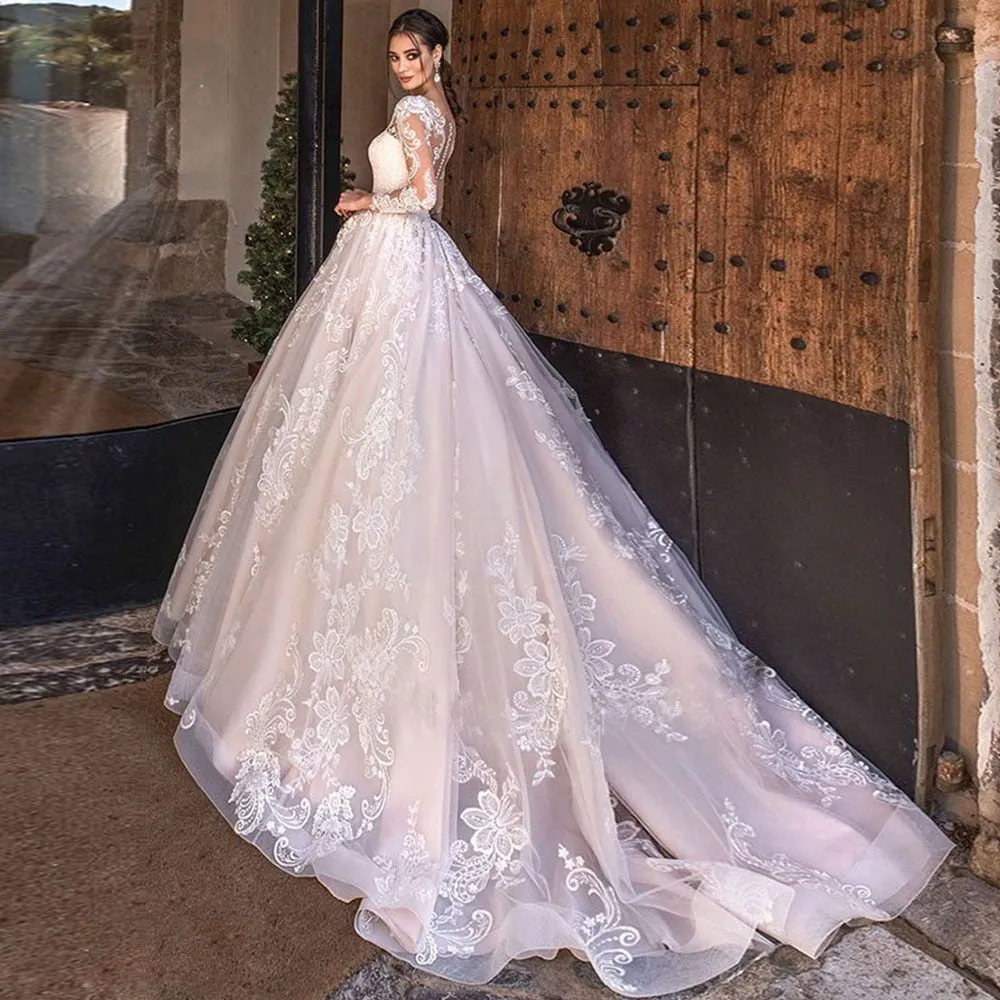 Ball Gown Long Sleeves Wedding Dress For Bride Buttons Illusion