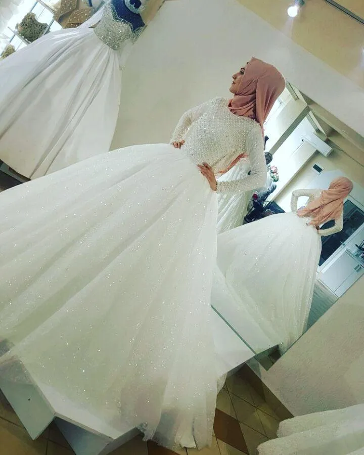 Beaded Bodice Muslim Wedding Dress with Sequin Tulle Skirt
