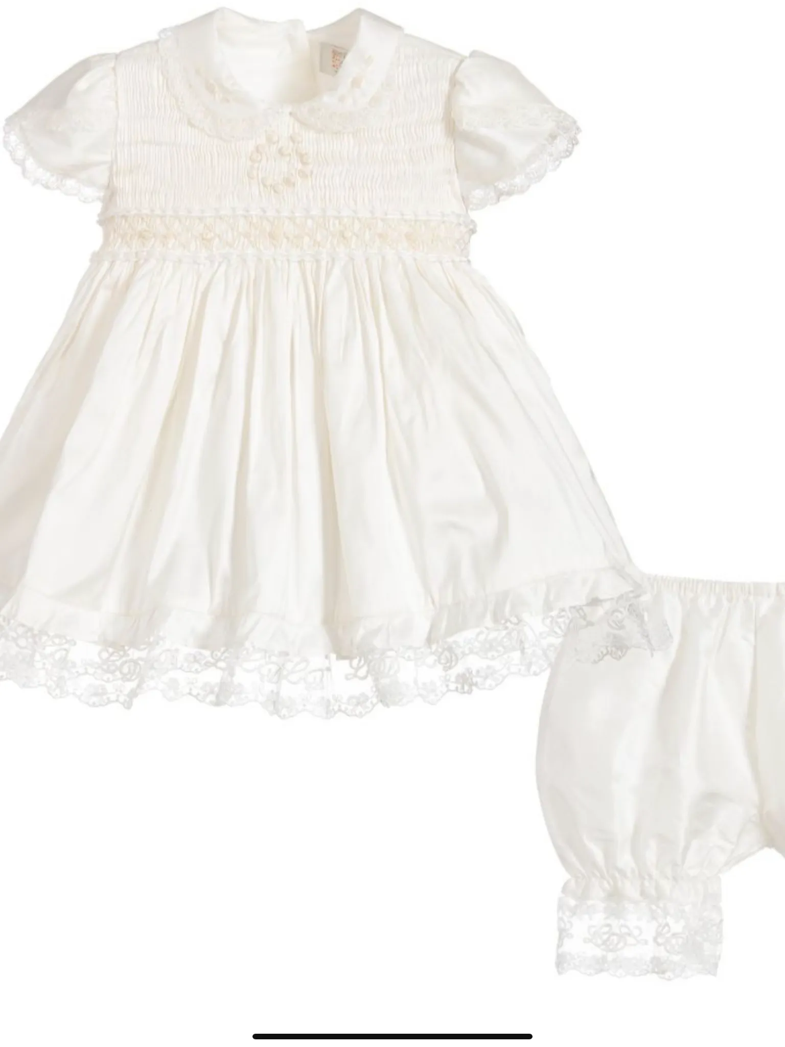 Christening dress.             0821474