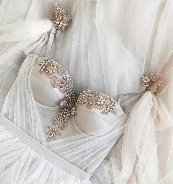 Crystal Beading Sweetheart wedding dresses