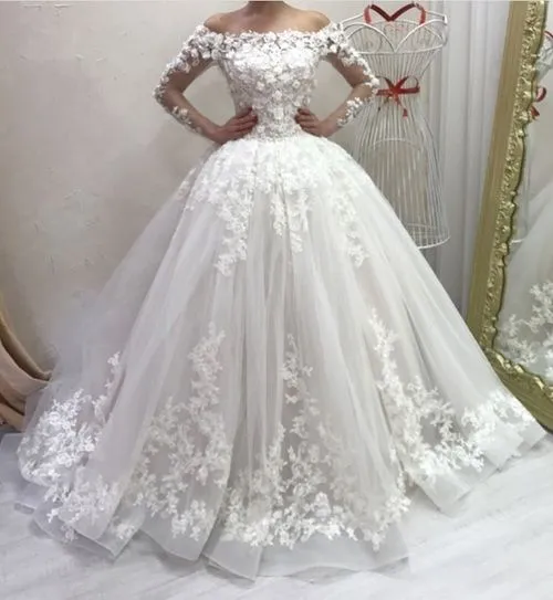 Delicate Lace Tulle Wedding Dress Ball Gown Floral Appliques Long Sleeve Princess Bridal Gowns