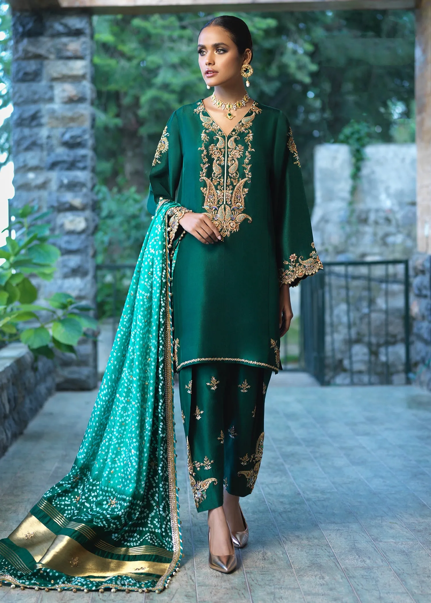 Designer Silk Green Salwar Kameez Pakistani Wedding Dresses
