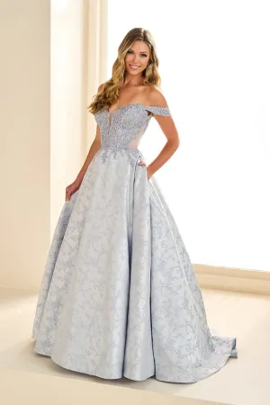 Ellie Wilde: EW36078