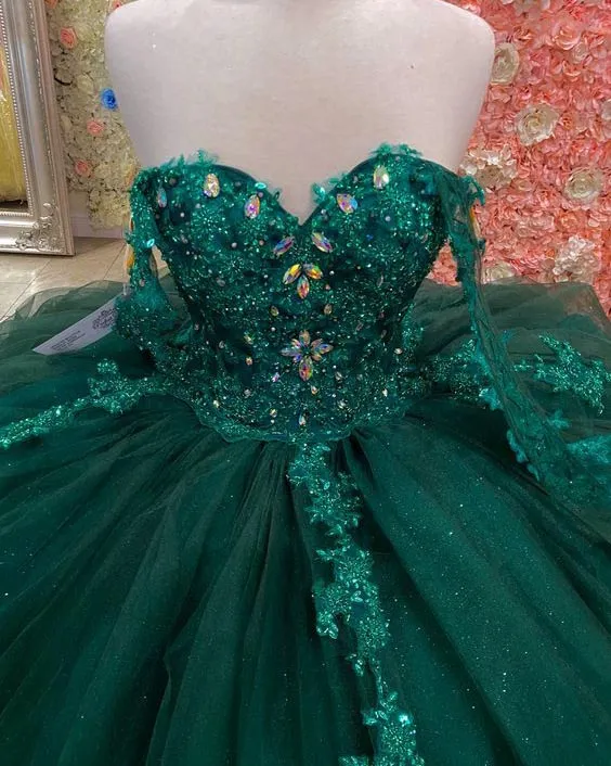 Emerald Green Tulle Quinceanera Dresses Beaded Sequins Sweet 16 Puffy Tulle Ball Gown vestidos de quinceañera
