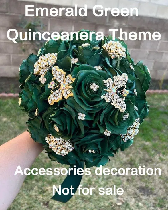 Emerald Green Tulle Quinceanera Dresses Beaded Sequins Sweet 16 Puffy Tulle Ball Gown vestidos de quinceañera