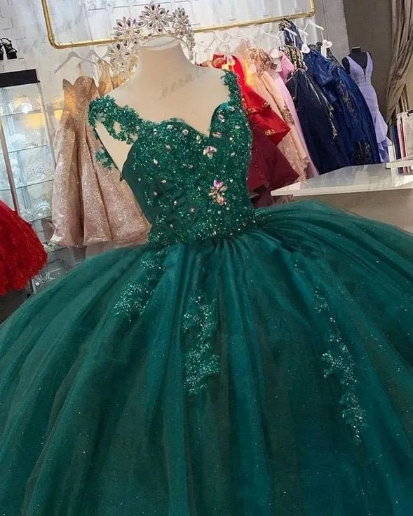 Emerald Green Tulle Quinceanera Dresses Beaded Sequins Sweet 16 Puffy Tulle Ball Gown vestidos de quinceañera