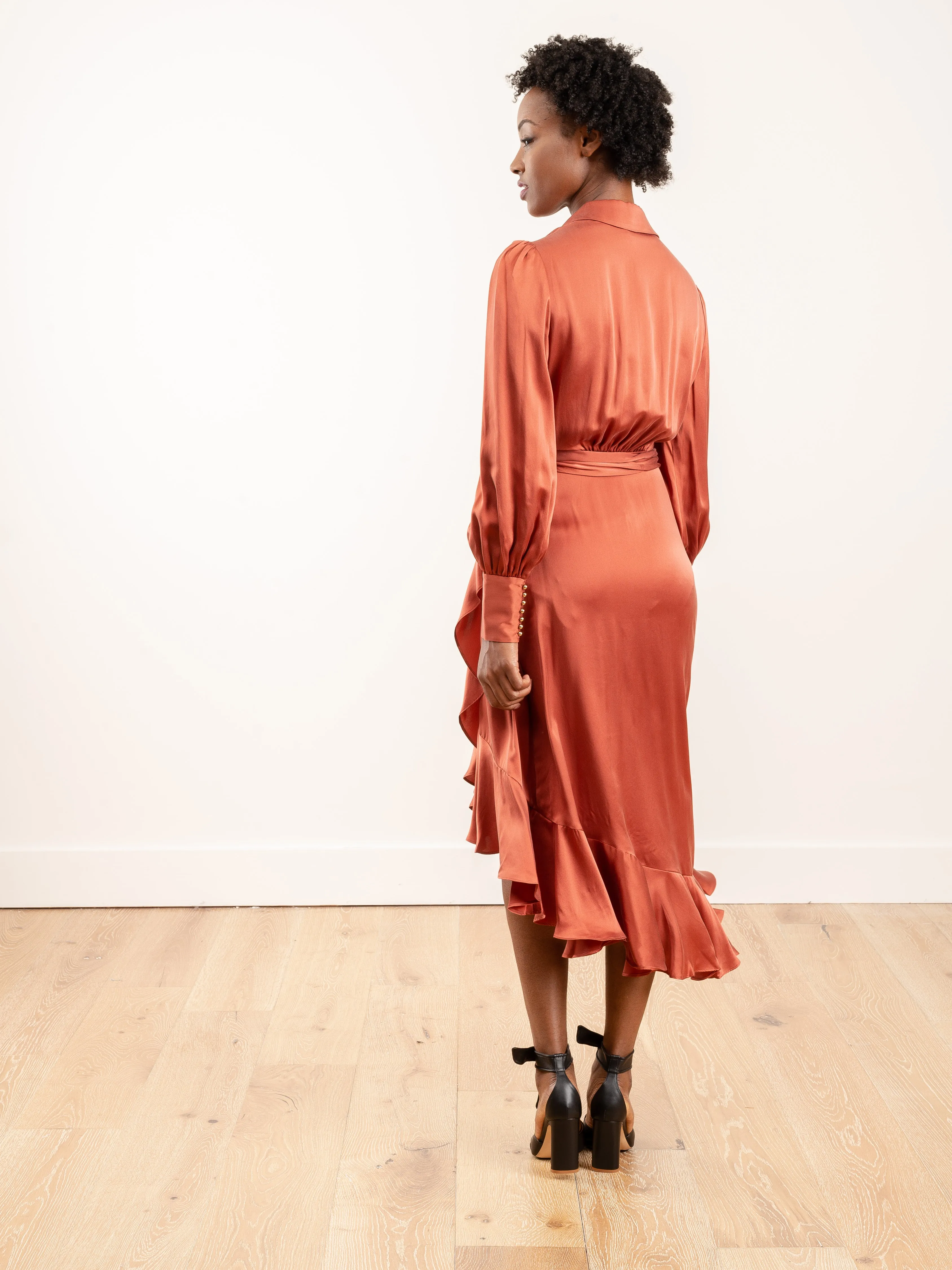 espionage silk wrap midi - rouge
