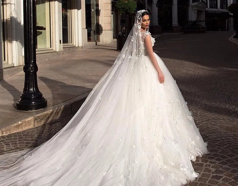 Flowers Ball Gown Wedding Dress With Picture Veil Suknia Slubna Buttons Up Back Full Pearls Body Tulle Dresses Robe De Mariage