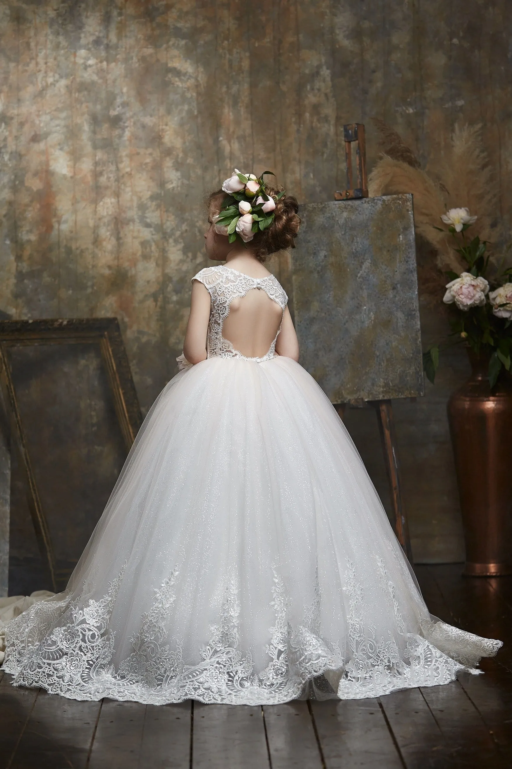 Girls Lace & Tulle Cap-Sleeved Dress
