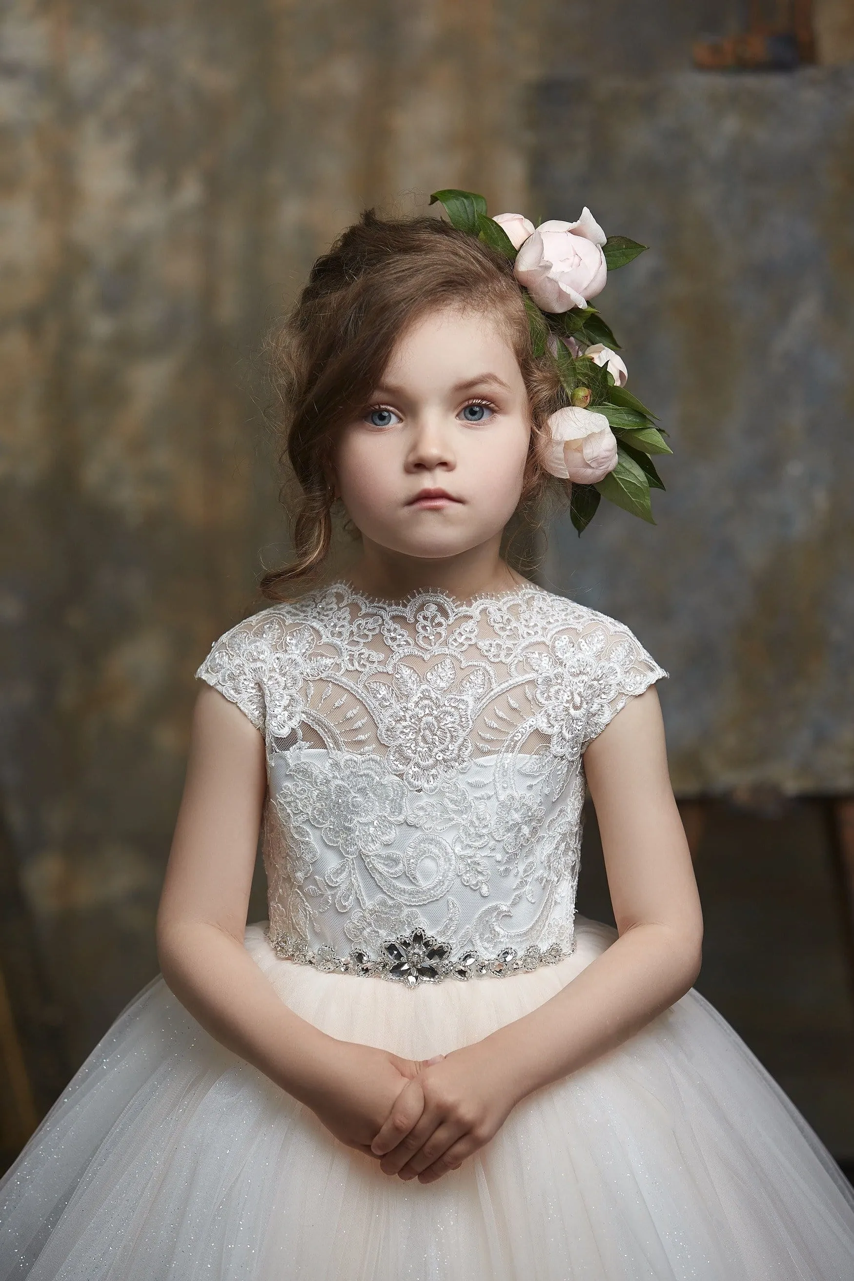 Girls Lace & Tulle Cap-Sleeved Dress