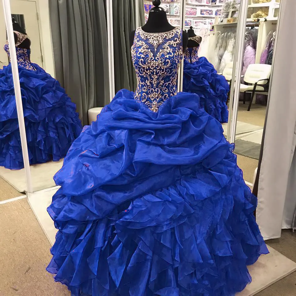 Gorgeous Burgundy Quinceanera Dresses Beaded Rhinestones Shiny Puffy Ruffles Ball Gown Sweet 16 Dress vestidos de quinceañera