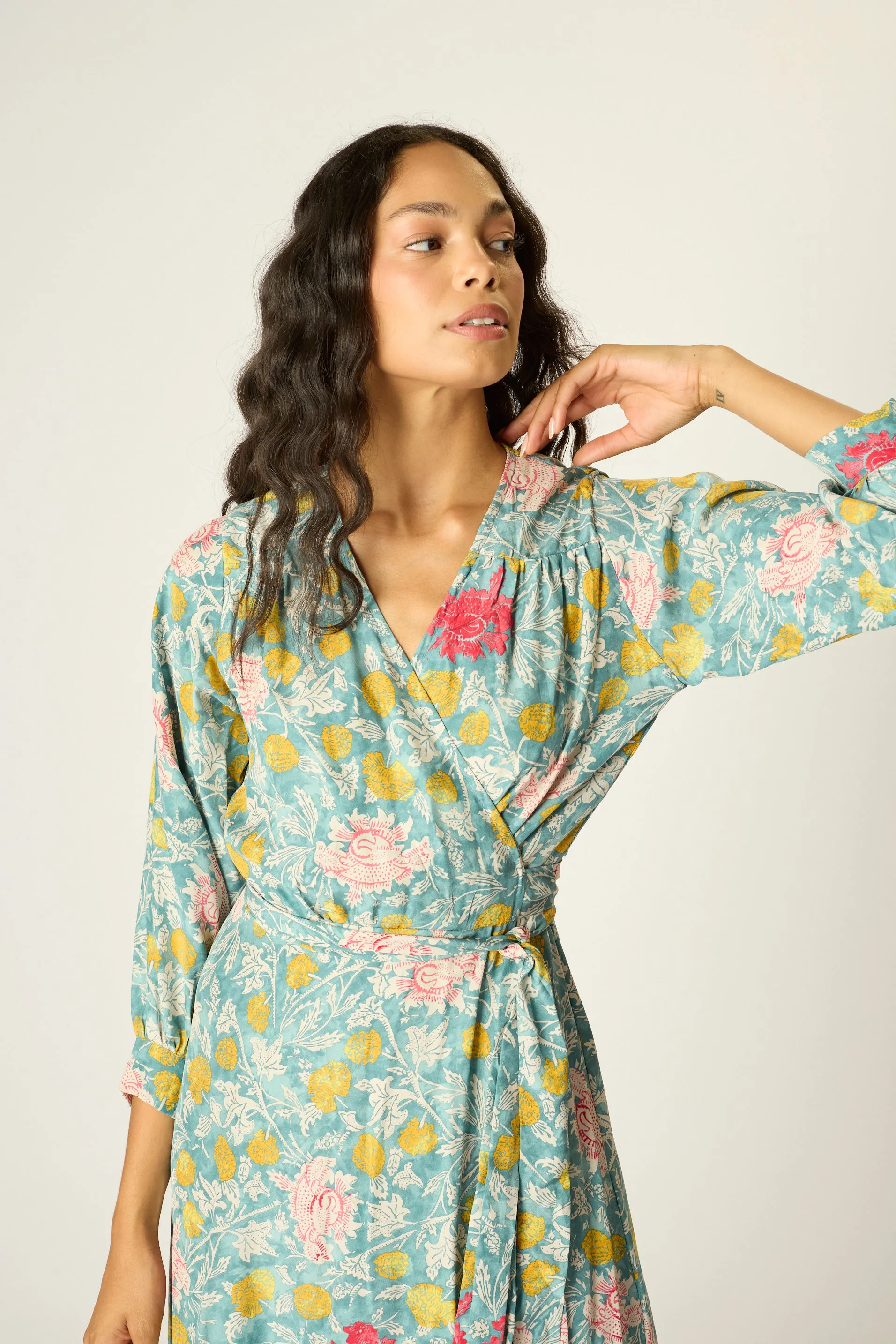 KATE LONG SLEEVE MAXI