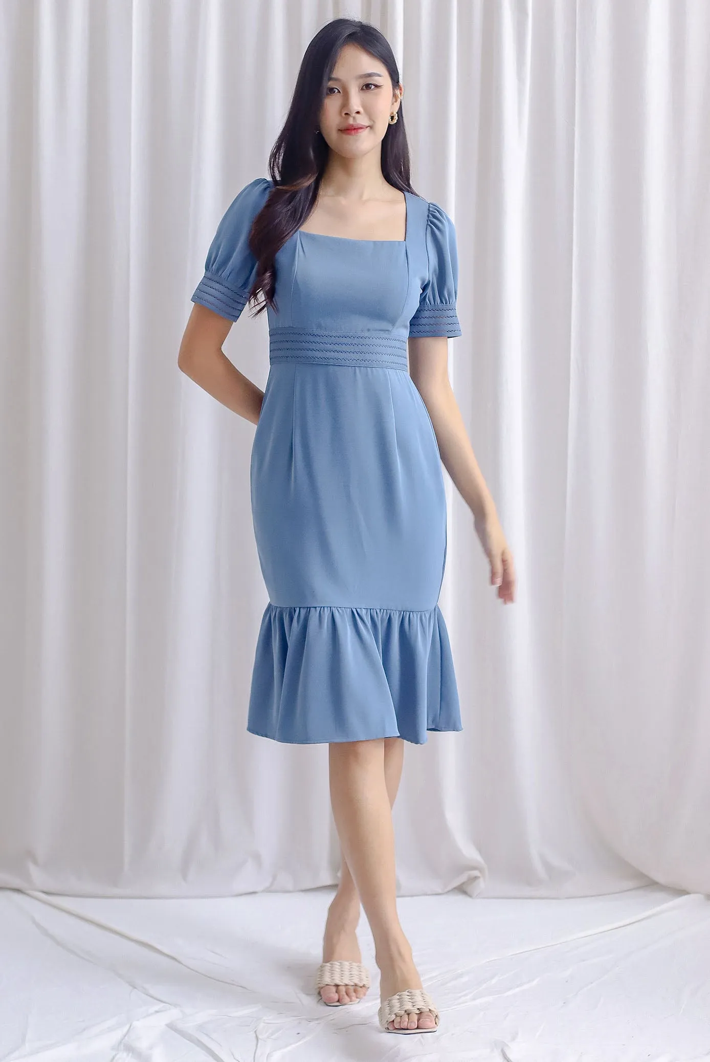 Katrine Puffy Sleeve Mermaid Dress In Steel Blue