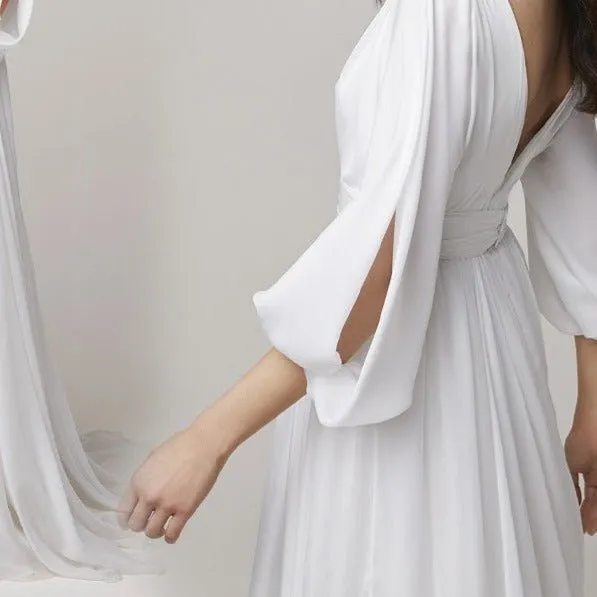 Long Sleeve Tail Satin Wedding Dress