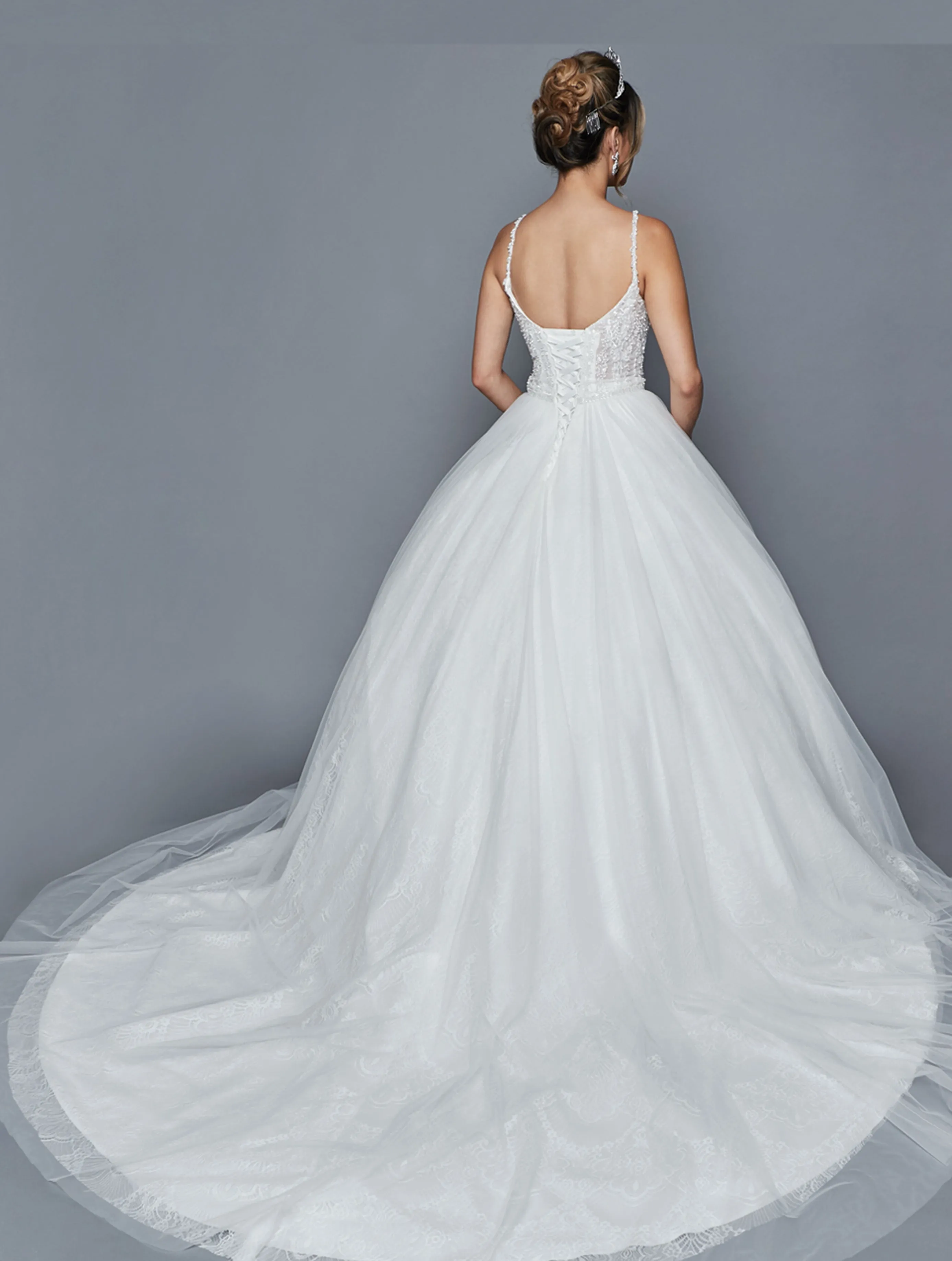 Lovely Wedding Dress Style 404