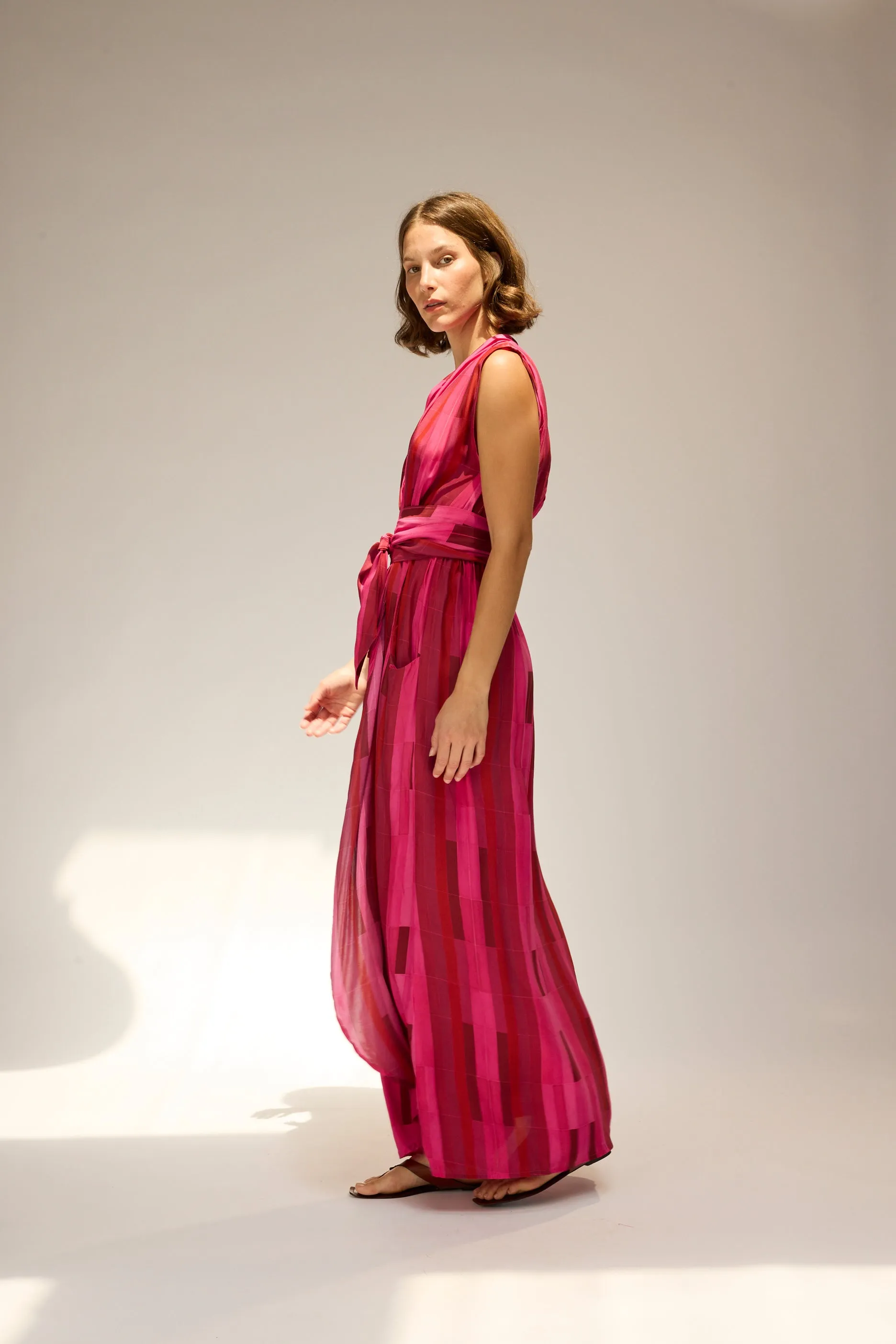 NICO SLEEVELESS MAXI