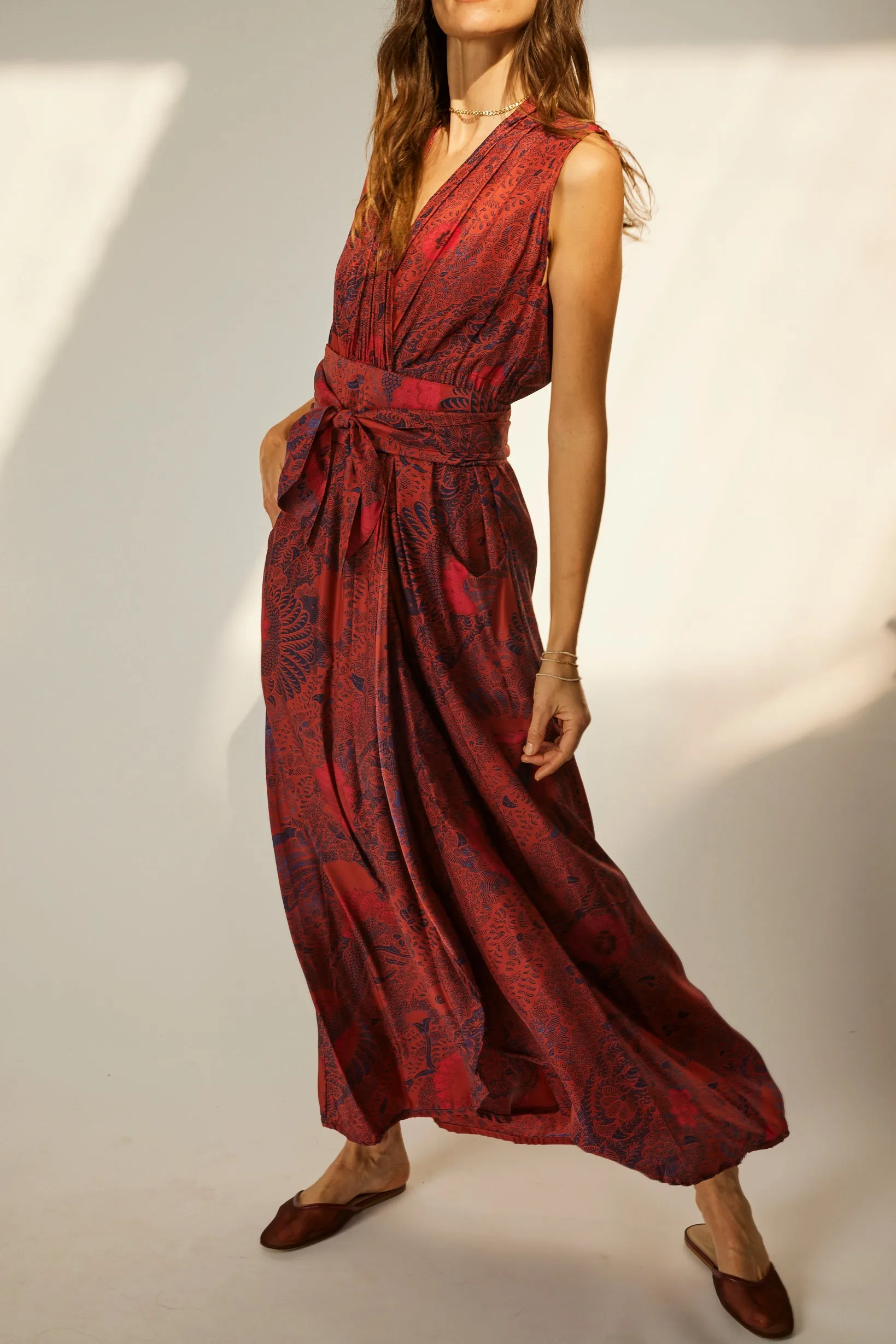 NICO SLEEVELESS MAXI