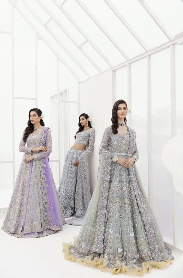 Pakistani Bridal Lehenga Designs in Embellished Heavy Zardozi Work for Wedding Wear in Mauve Lehenga with Dupatta #BN941