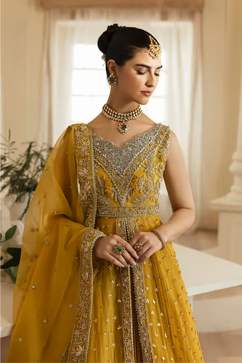 Pakistani Bridal Mehndi Dress in Pishwas Sharara Style