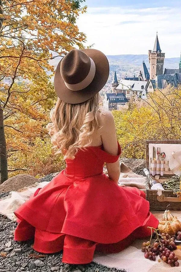 Red Satin A-line Sweetheart Backless Homecoming Dresses With Straps, MH555
