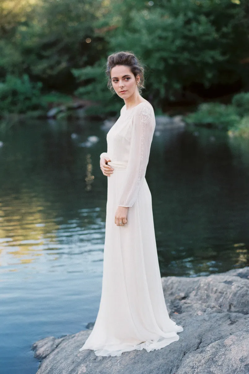 RM6325 Long Sleeve Bohemian Wedding Dress