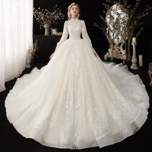 Sleeve Pearls Flowers Appliques Lace Princess Ball Gown Wedding Dresses