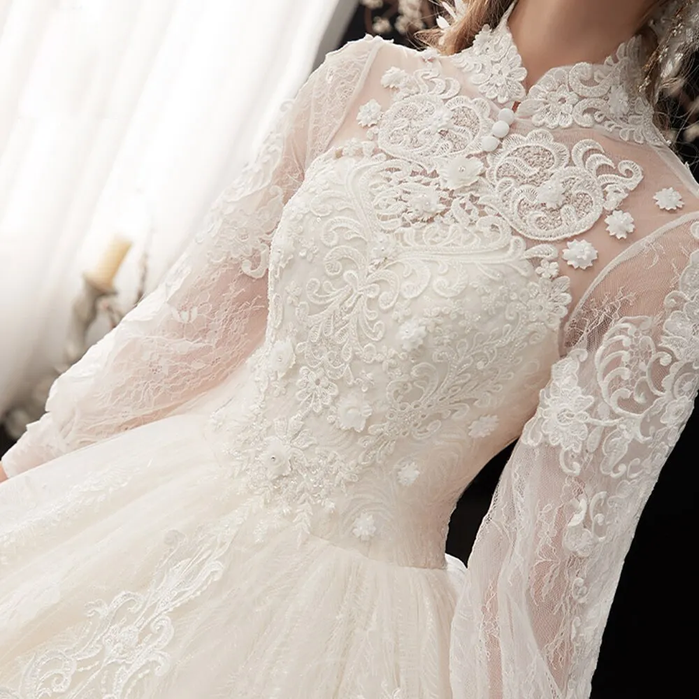 Sleeve Pearls Flowers Appliques Lace Princess Ball Gown Wedding Dresses