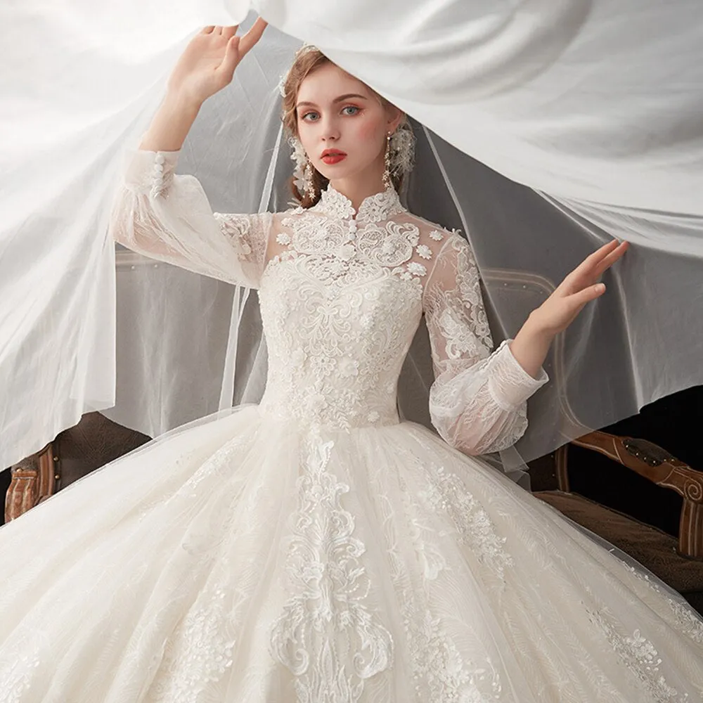 Sleeve Pearls Flowers Appliques Lace Princess Ball Gown Wedding Dresses