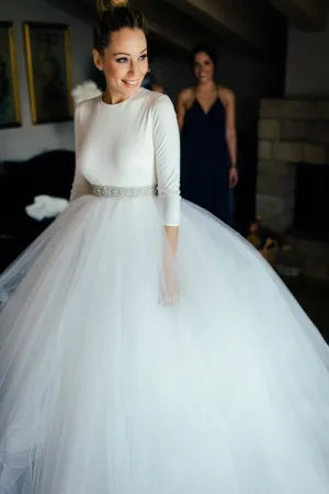 Spandex 3/4 Sleeves Ball Gown Wedding Dresses with Rhinestones Belt