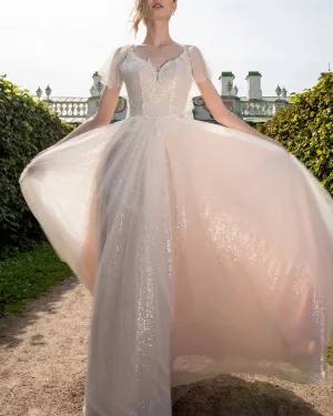 Sparkly Sequined Wedding Dress Butterfly Sleeve V-Neckline Princess A-line Silhouette Tulle Bridal Gowns Outdoors