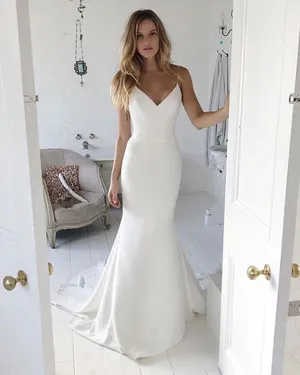 Top Simple Wedding Dresses Mermaid Sexy Spaghetti Straps Perfect Backless Beach Wedding Gown