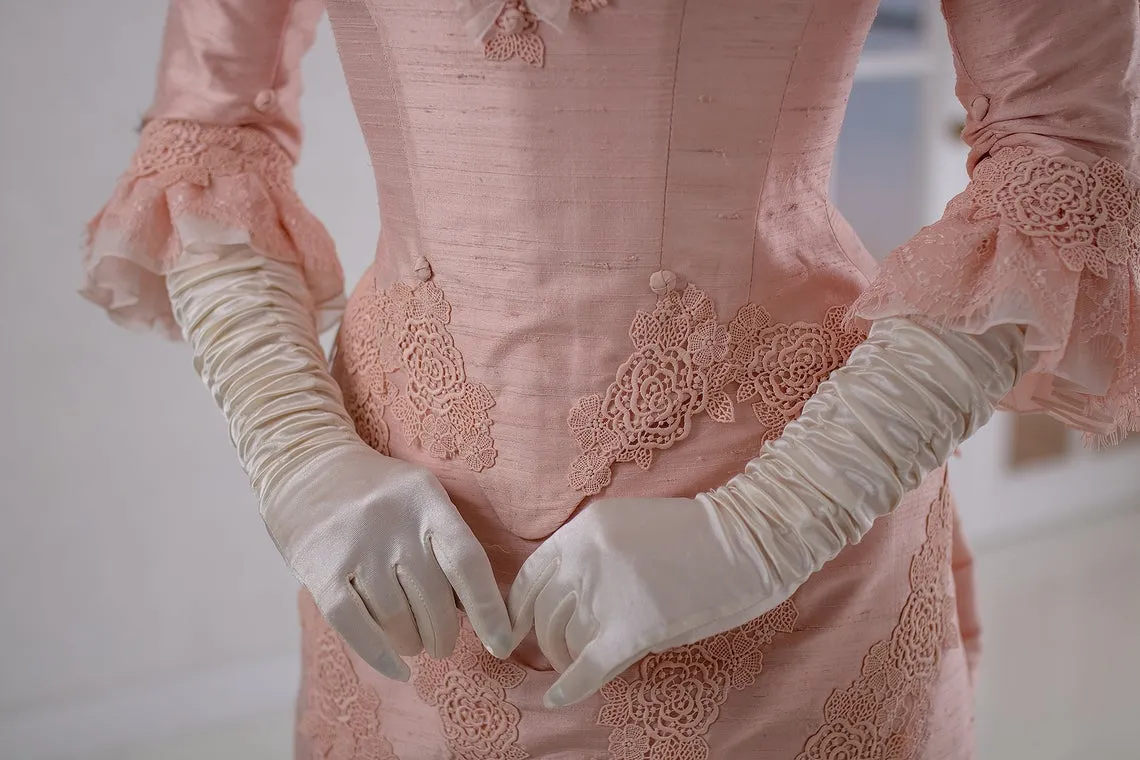 Vintage Victorian tusser silk pink lacy costume
