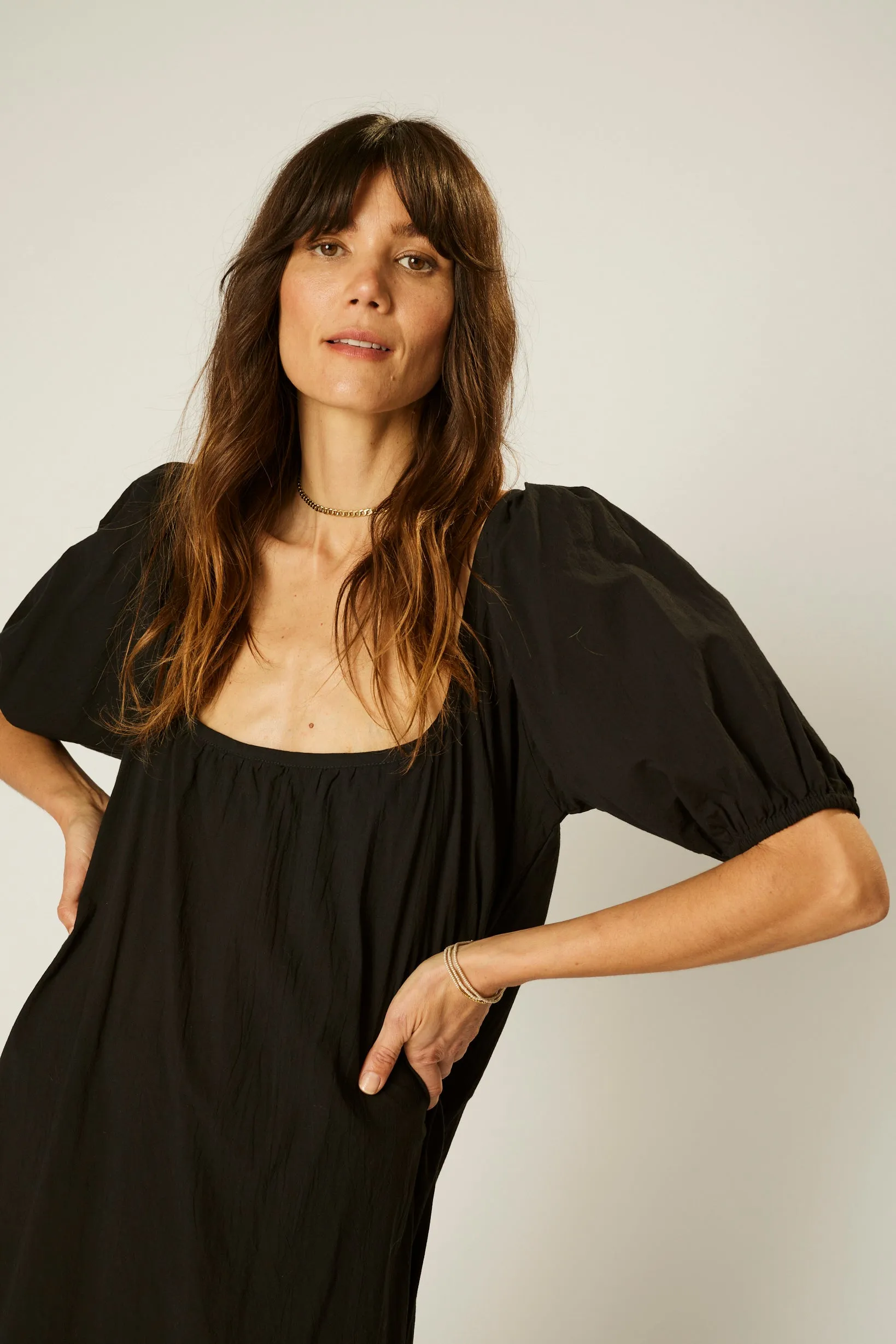 VIVI DRESS