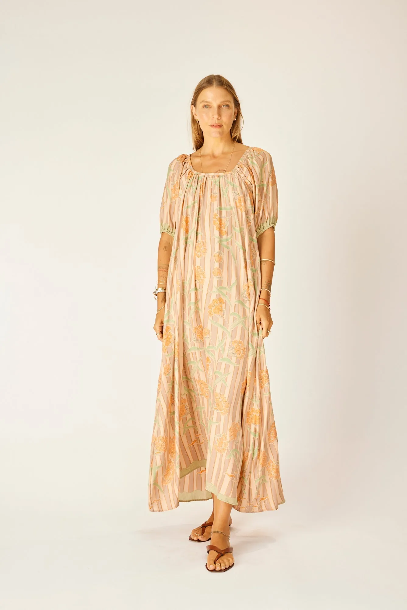 VIVI DRESS