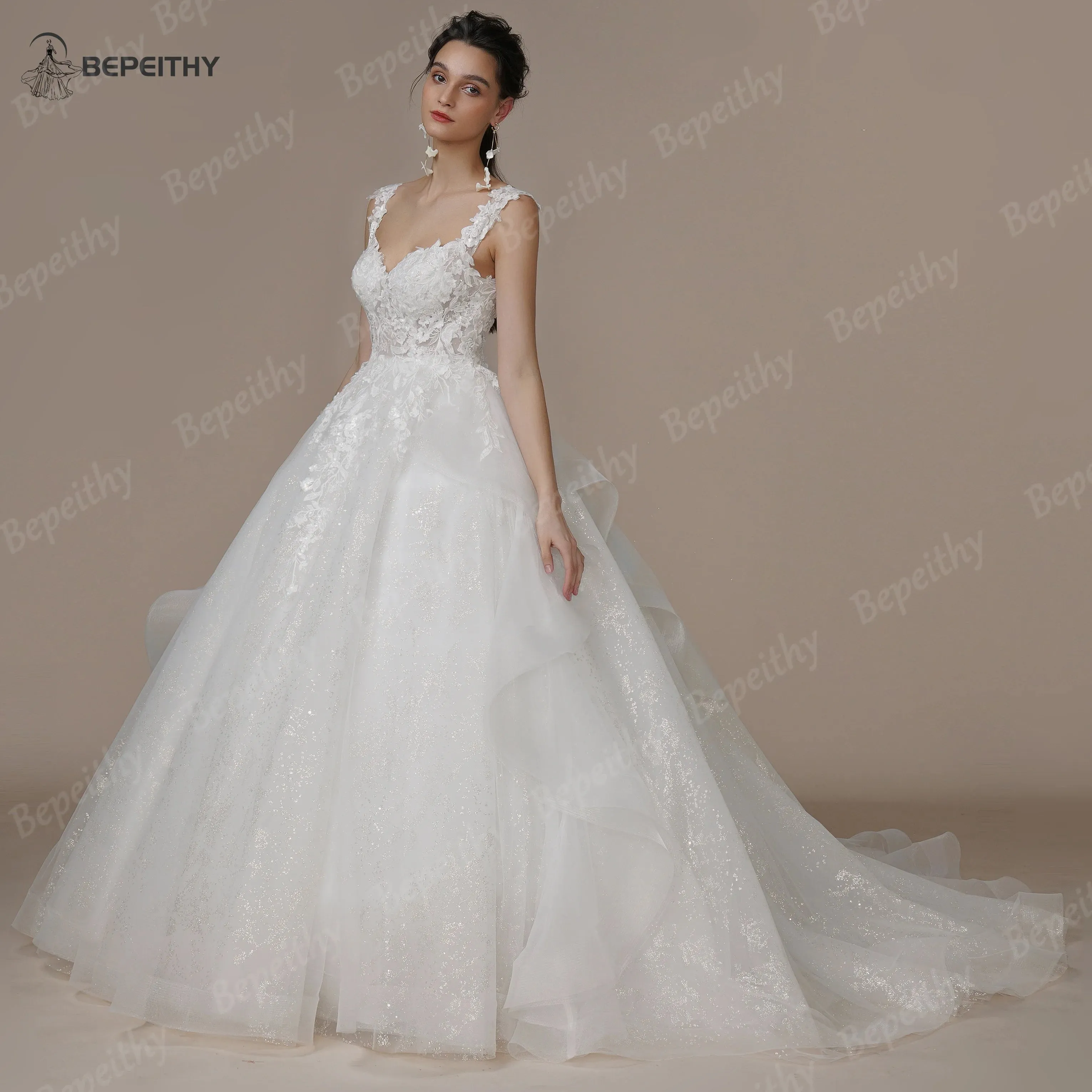 Wedding Dresses For Bride Sleeveless Court Train Appliques Women