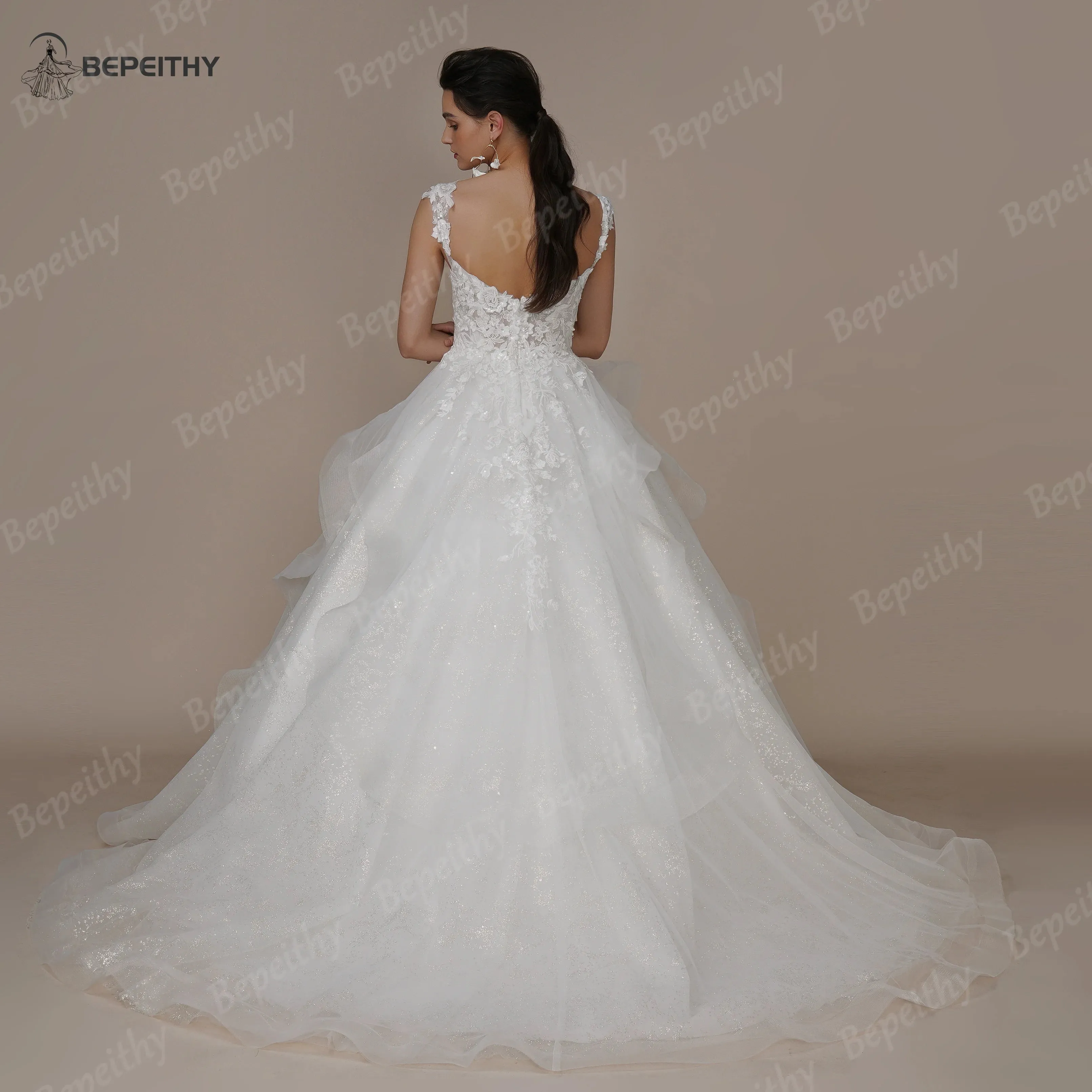 Wedding Dresses For Bride Sleeveless Court Train Appliques Women